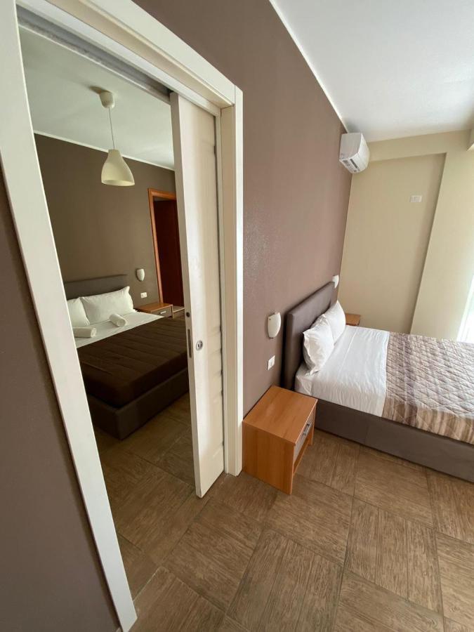 Nick & Santo'S Holiday Homes B&B Джардіні-Наксос Екстер'єр фото
