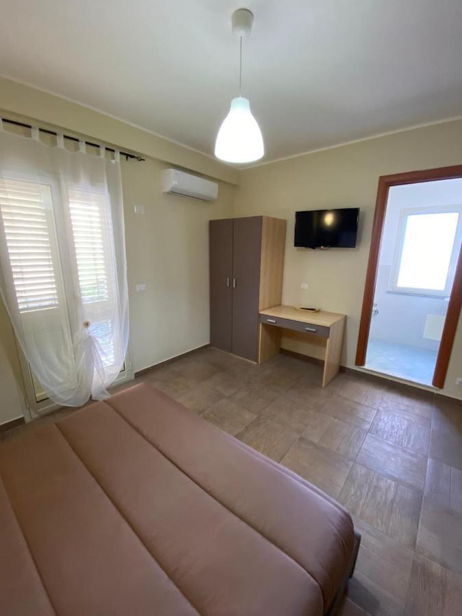 Nick & Santo'S Holiday Homes B&B Джардіні-Наксос Екстер'єр фото