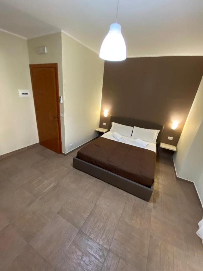 Nick & Santo'S Holiday Homes B&B Джардіні-Наксос Екстер'єр фото